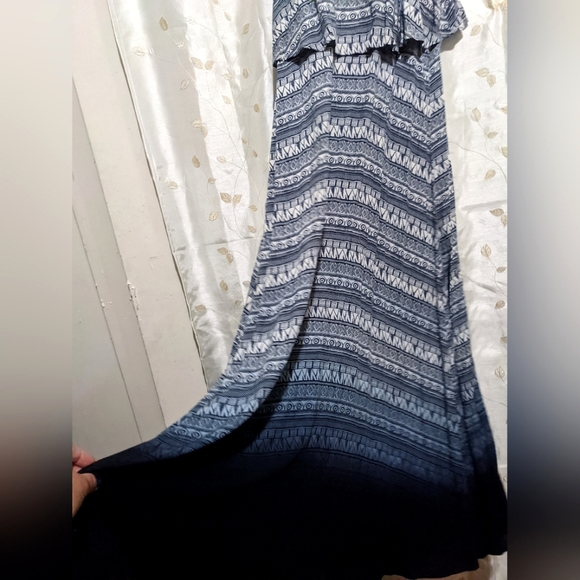 Soft long ombre print blue & white maxi dress size large NWOT - Picture 8 of 10